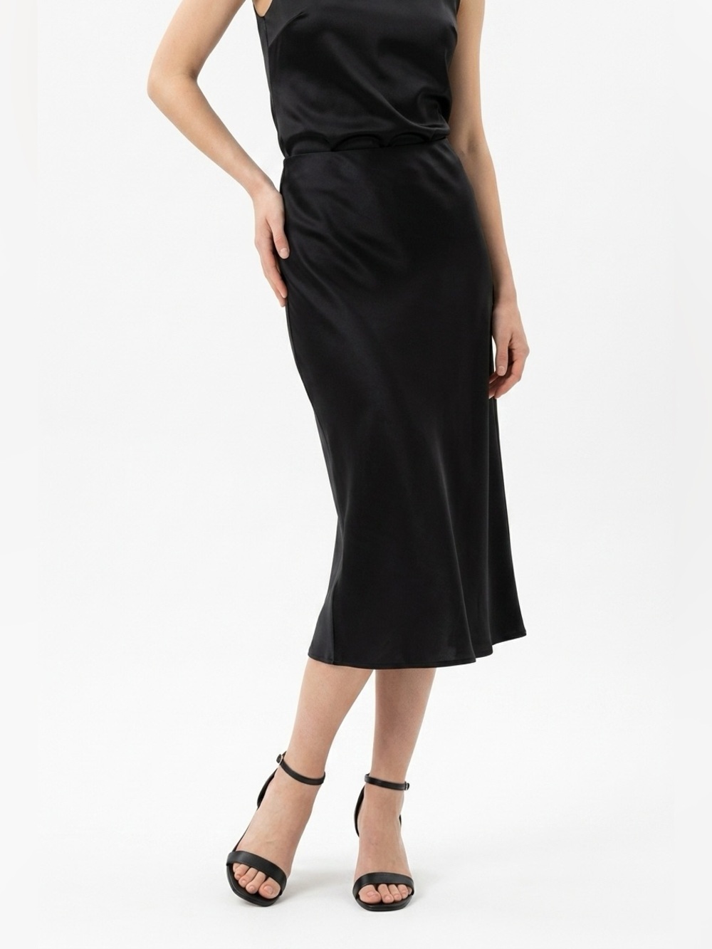 Maison d’Amélie satin skirt